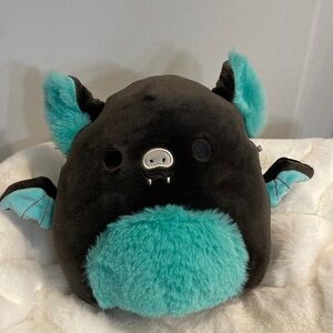Squishmallows 7.5" - Aldous the Teal and Black Fruit Bat